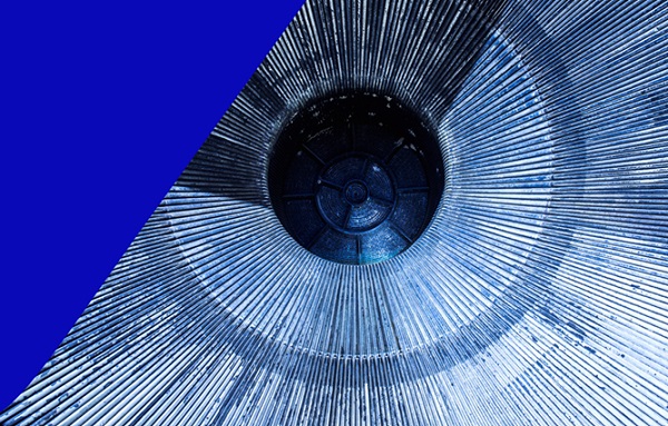 为何众多企业的跨境架构，在出海起步阶段便已埋下隐患？