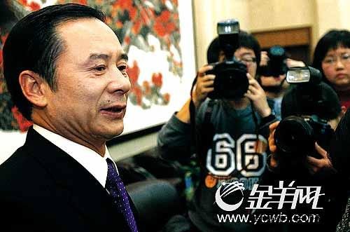 全國政協委員、廣州星河灣地產控股有限公司董事長黃文仔